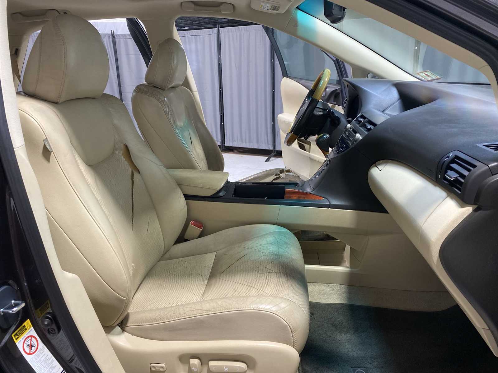 Thumbnail: 2010 Lexus RX - 14