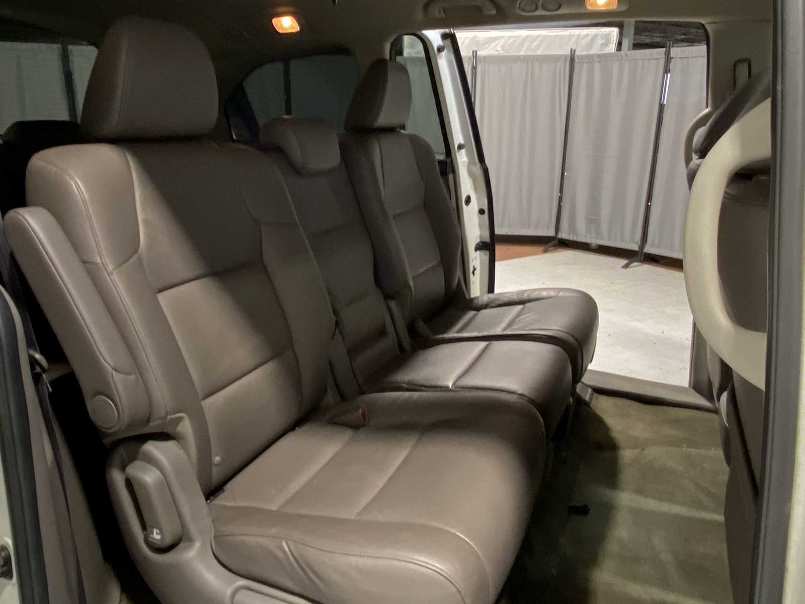 Thumbnail: 2014 Honda Odyssey - 13