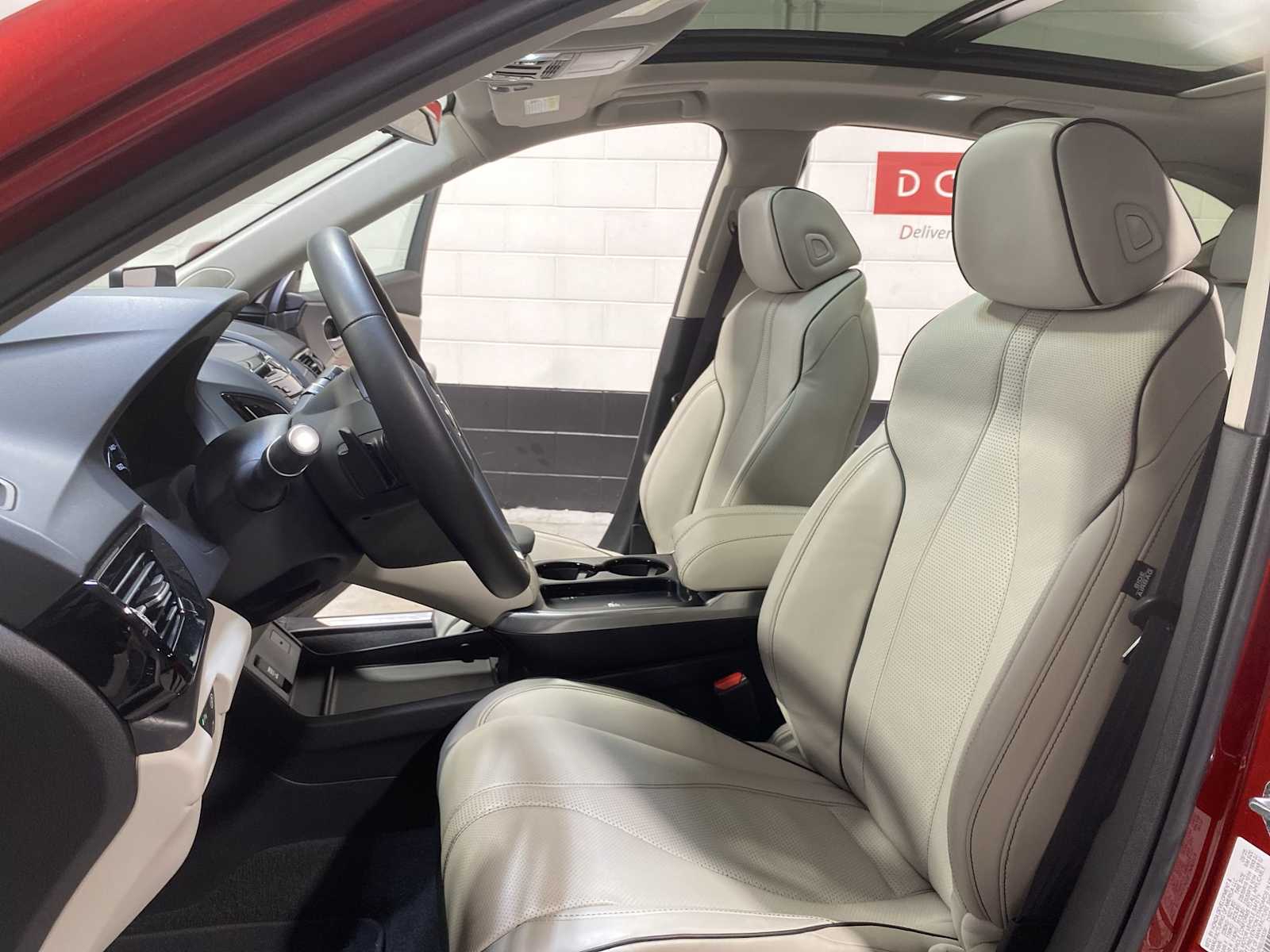 Thumbnail: 2025 Acura RDX - 11