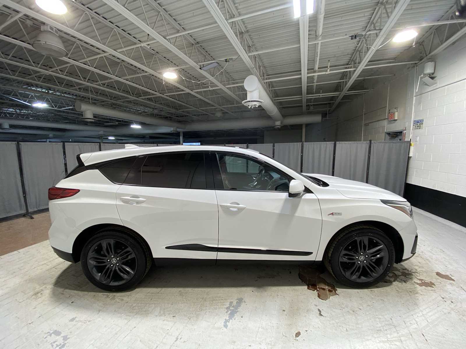 Thumbnail: 2021 Acura RDX - 27