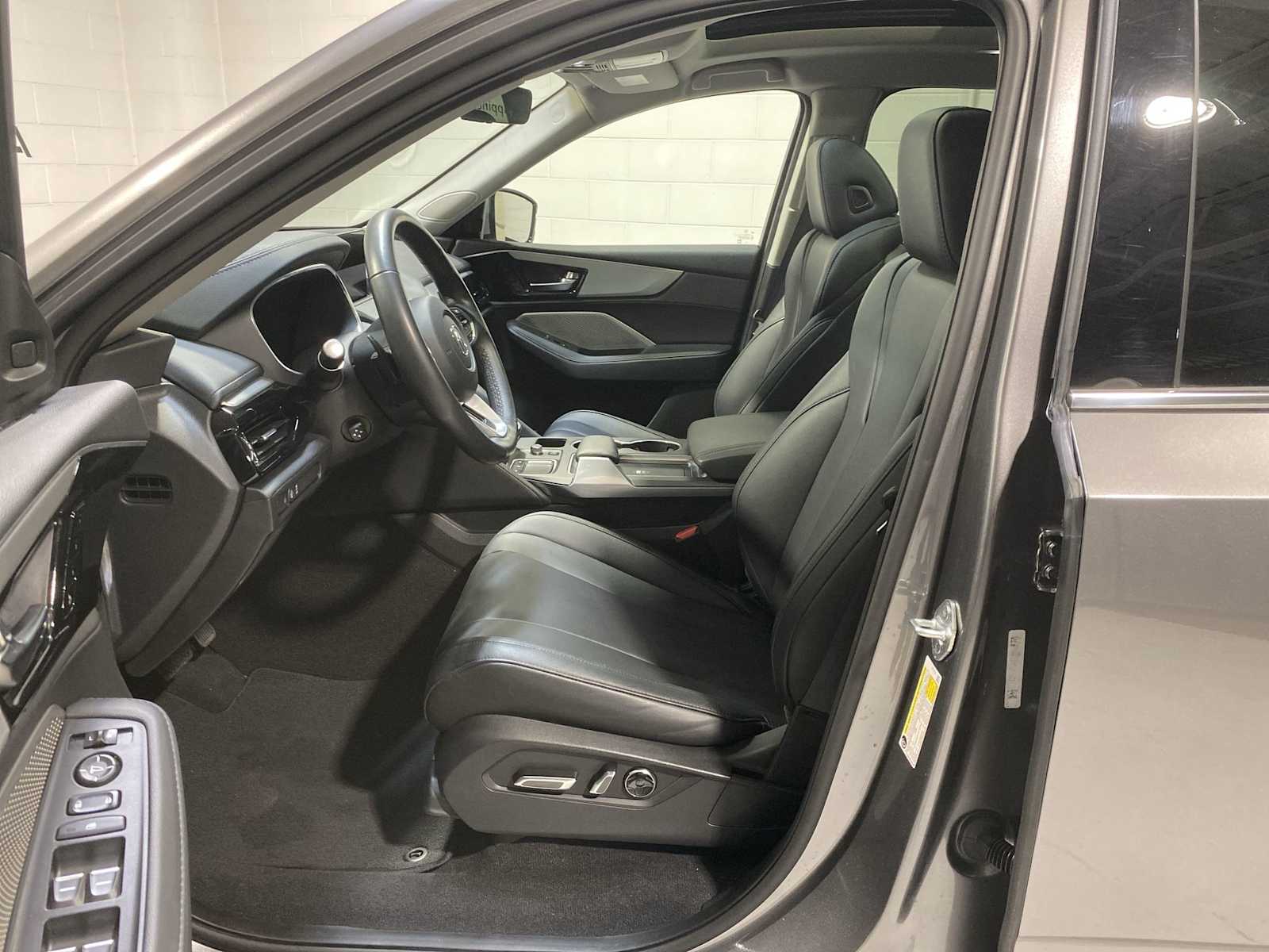 Thumbnail: 2023 Acura MDX - 2