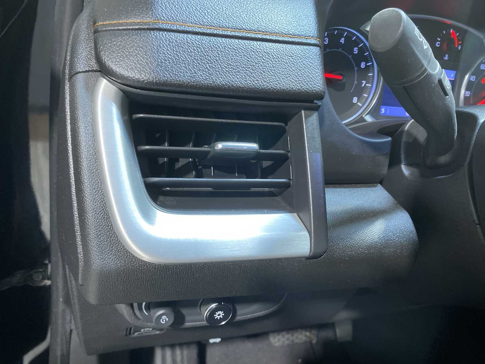 Thumbnail: 2020 GMC Terrain - 24
