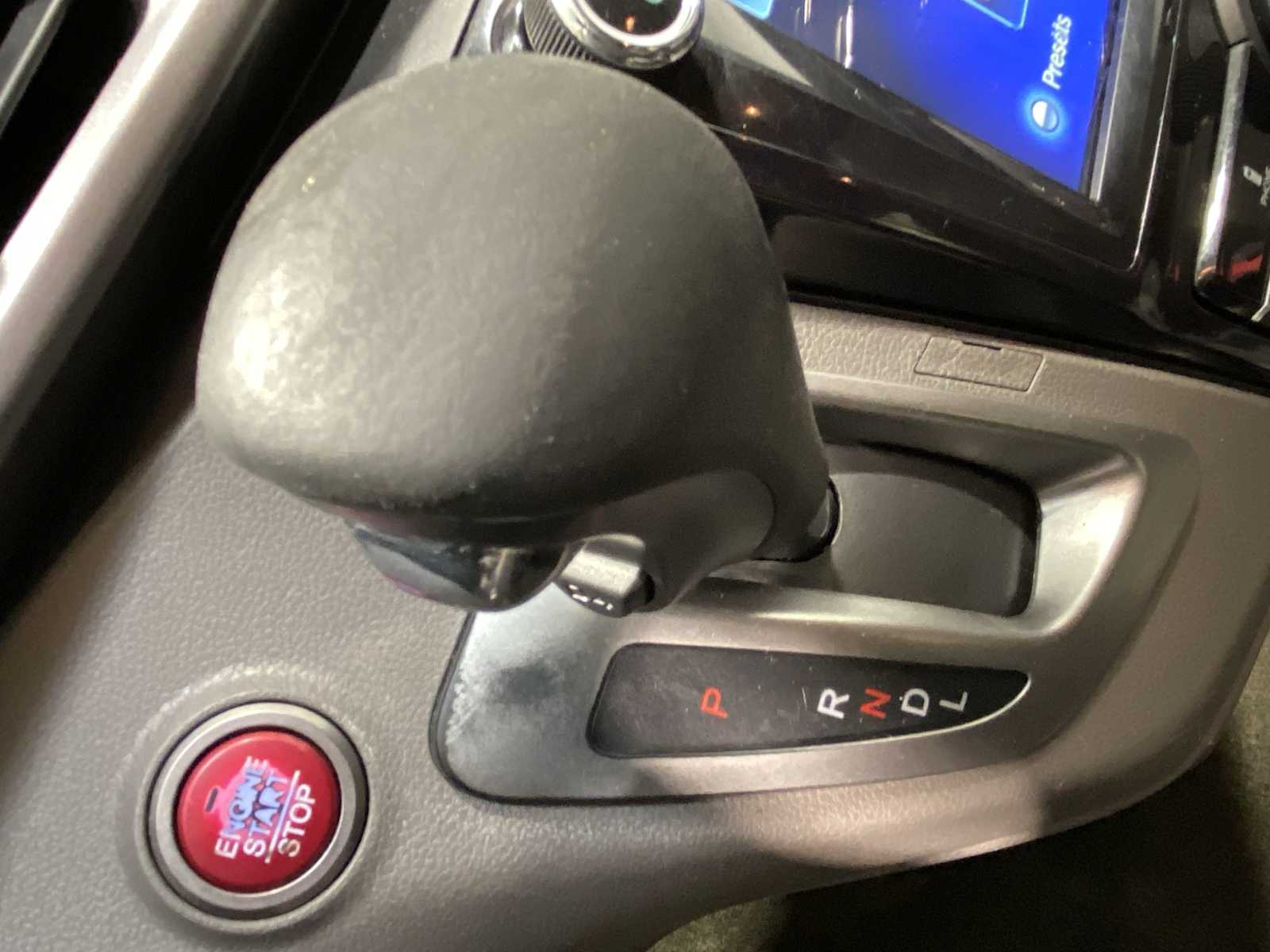 Thumbnail: 2014 Honda Odyssey - 17