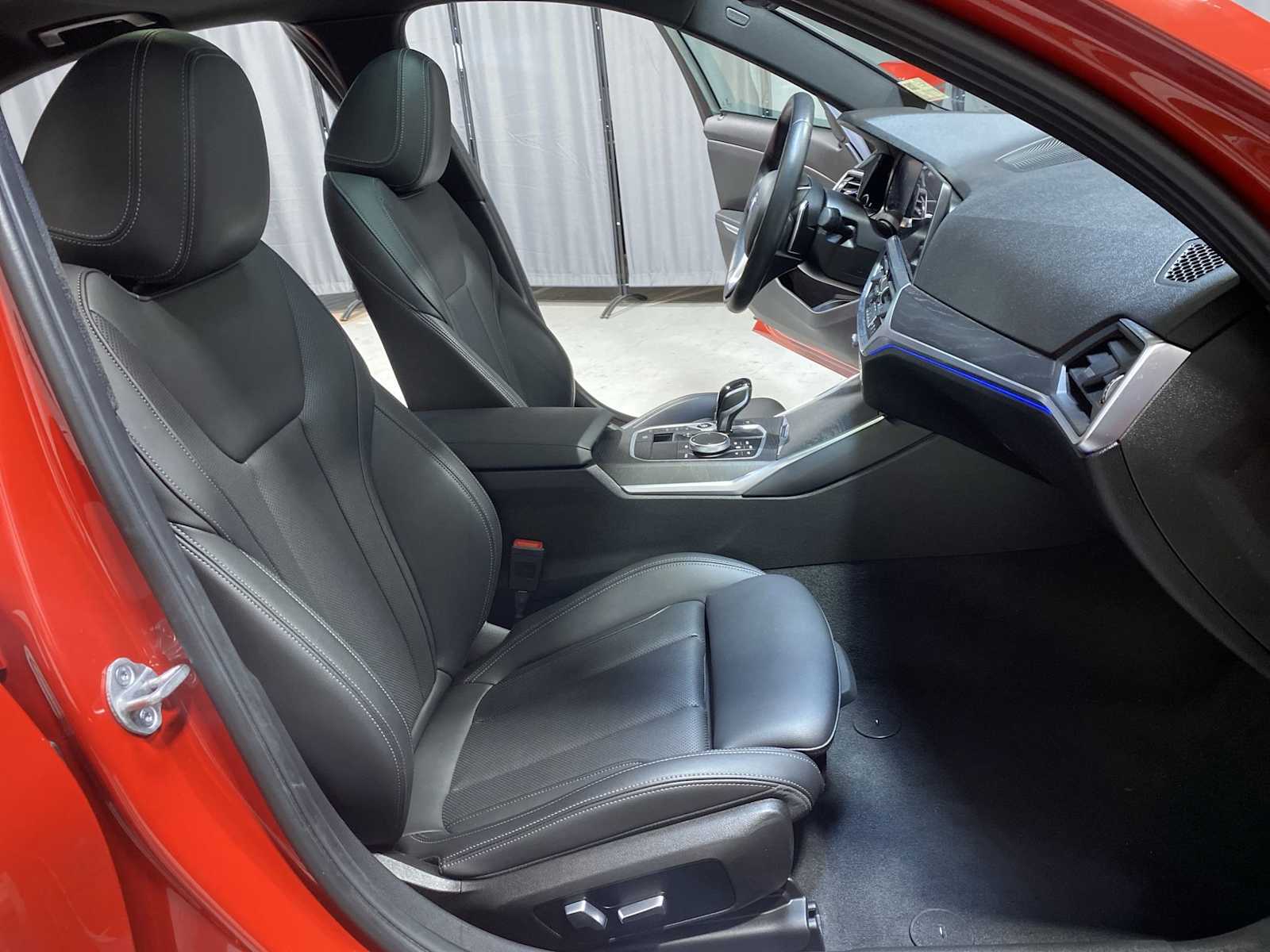 Thumbnail: 2022 BMW 3 Series - 14