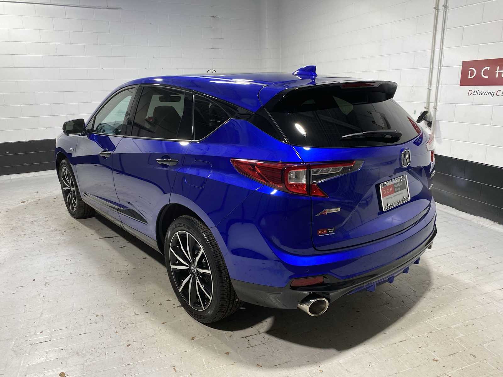 Thumbnail: 2025 Acura RDX - 4