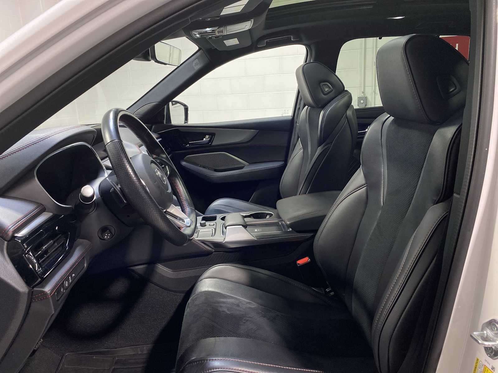 2023 Acura MDX Base 2