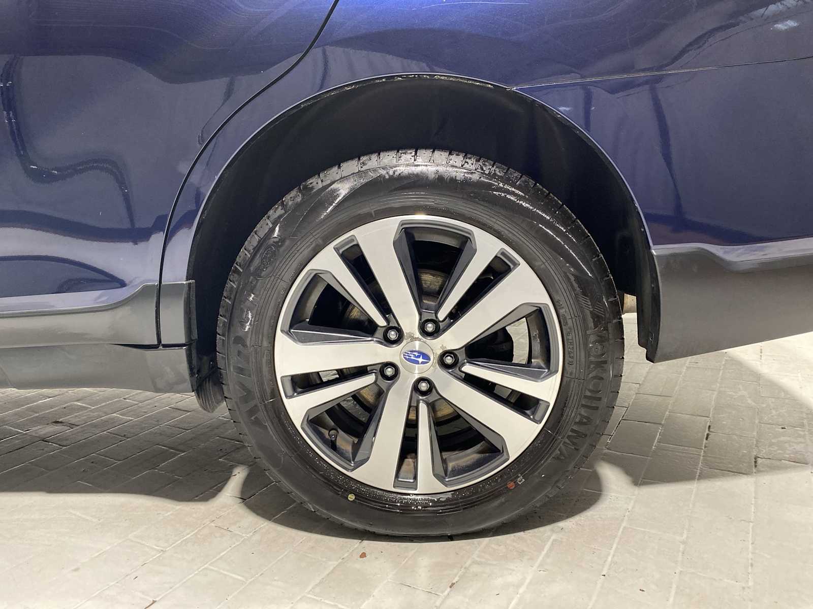 2018 Subaru Outback Limited 8