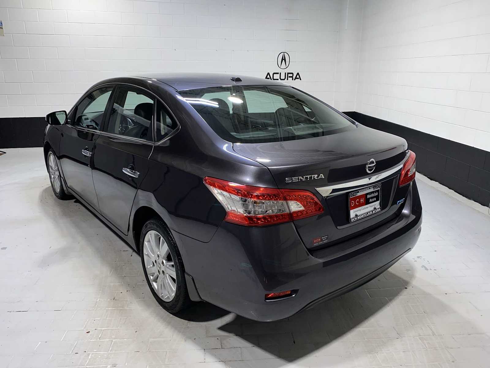 2014 Nissan Sentra SL 4