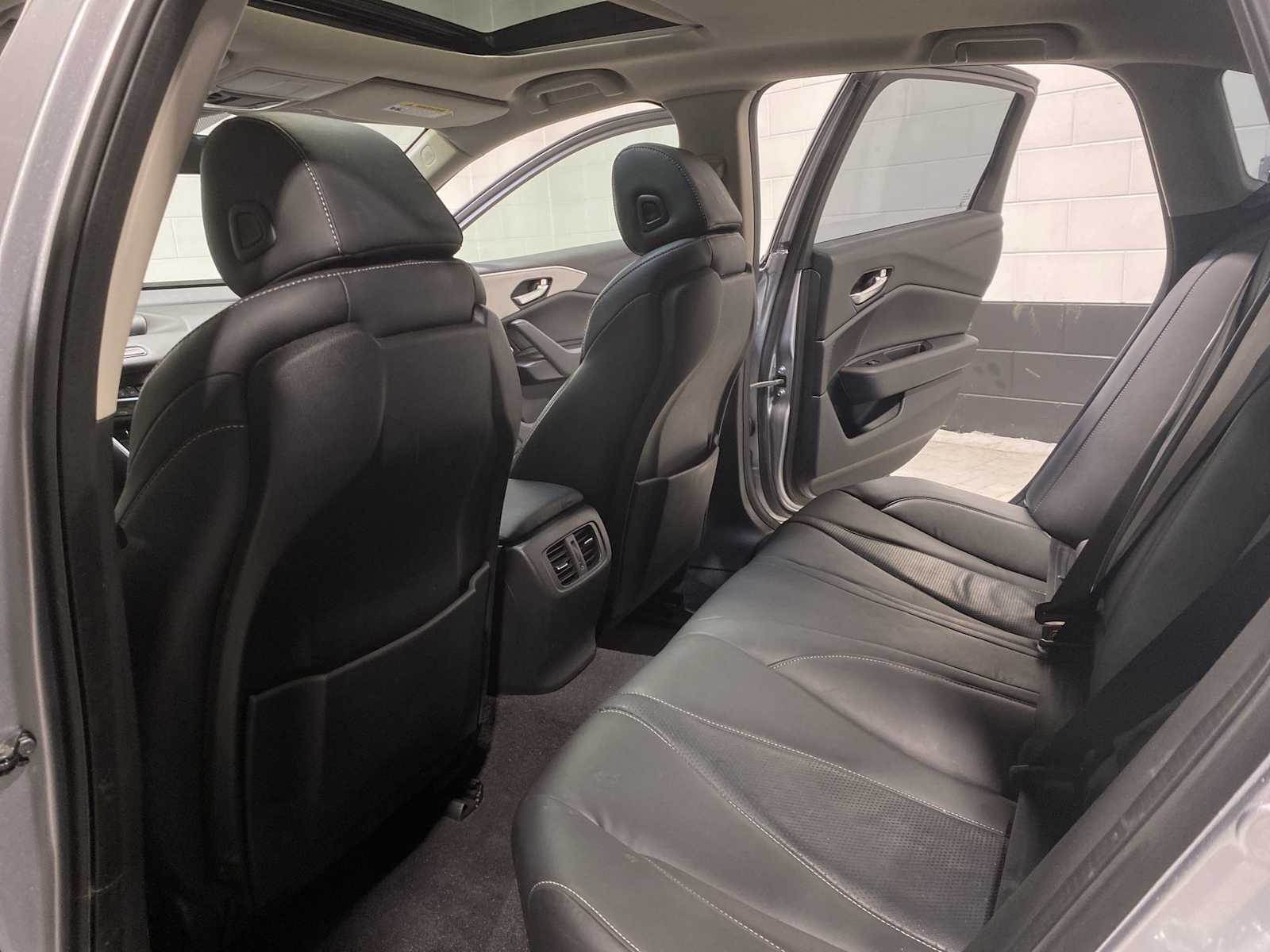 Thumbnail: 2023 Acura TLX - 12