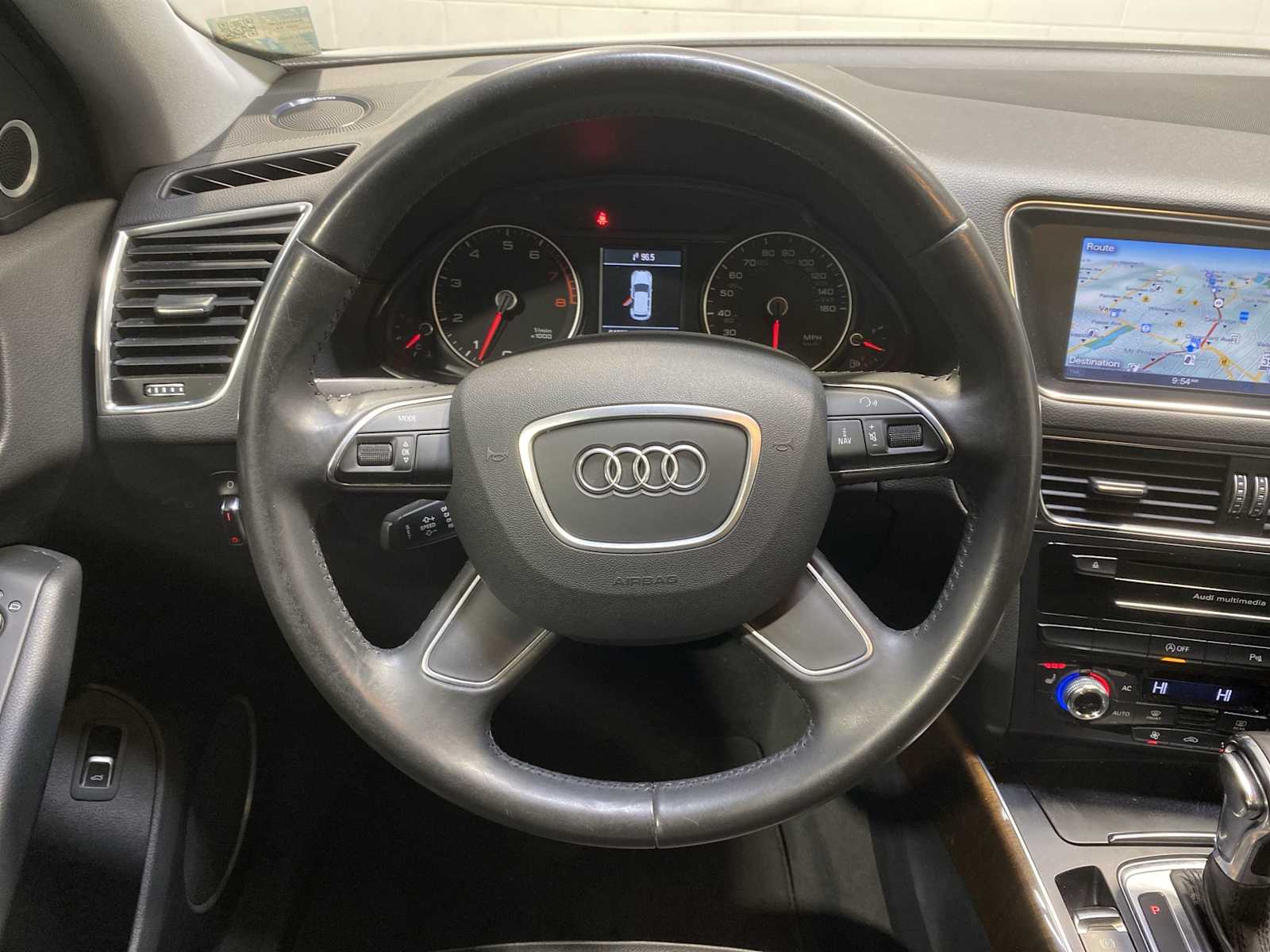 Thumbnail: 2013 Audi Q5 - 15