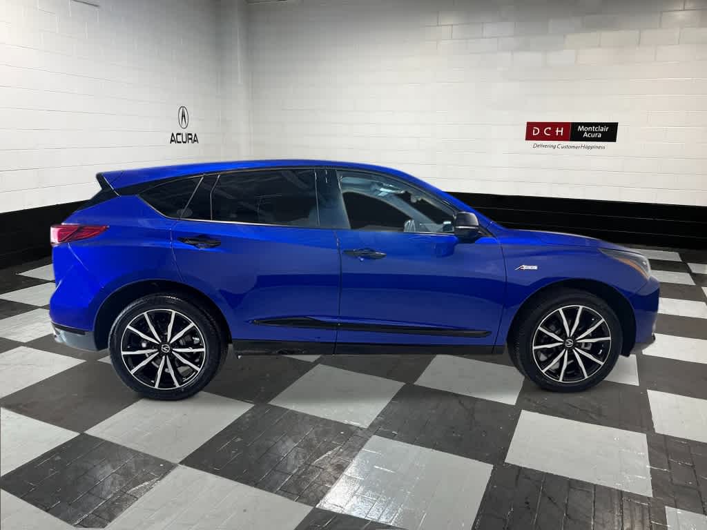 Thumbnail: 2025 Acura RDX - 6