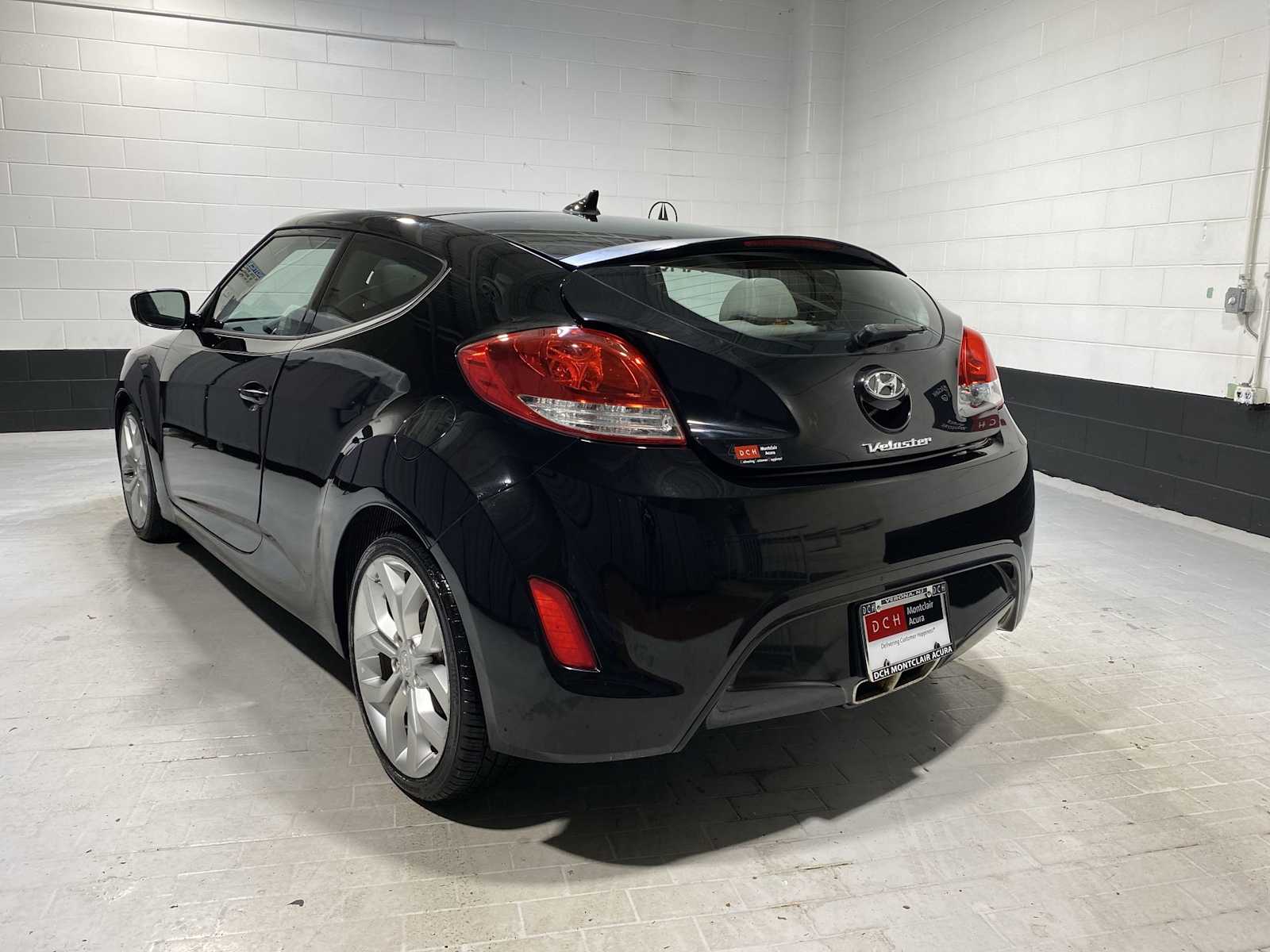 2012 Hyundai Veloster N 4