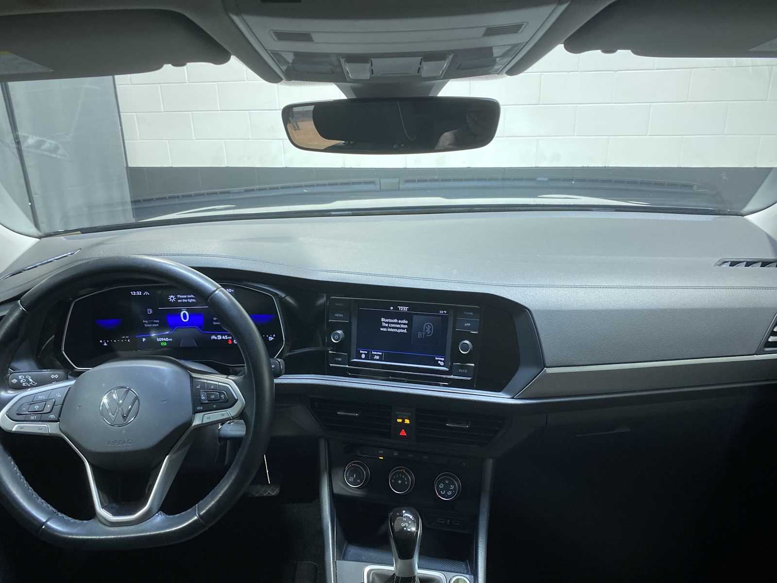 Thumbnail: 2024 Volkswagen Jetta - 10