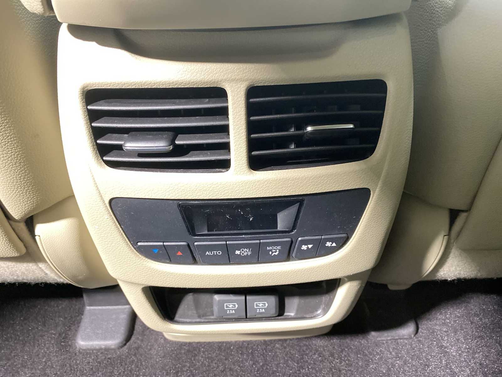 Thumbnail: 2020 Acura MDX - 25