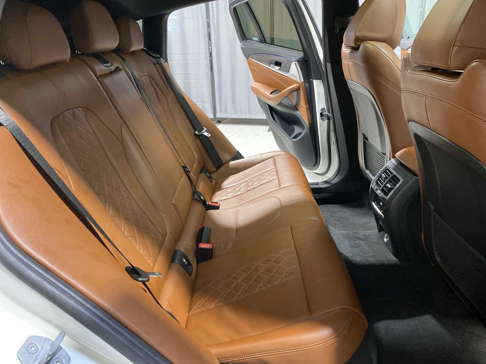 Thumbnail: 2019 BMW M4 - 13