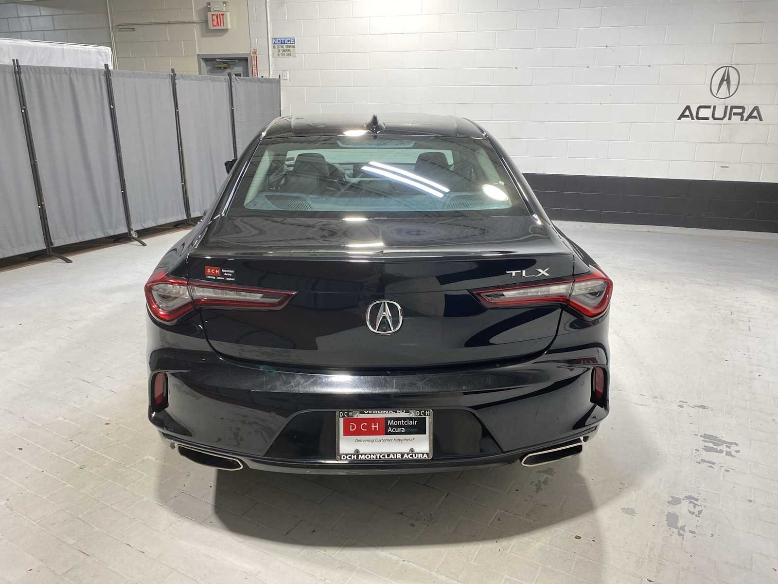 Thumbnail: 2022 Acura TLX - 5