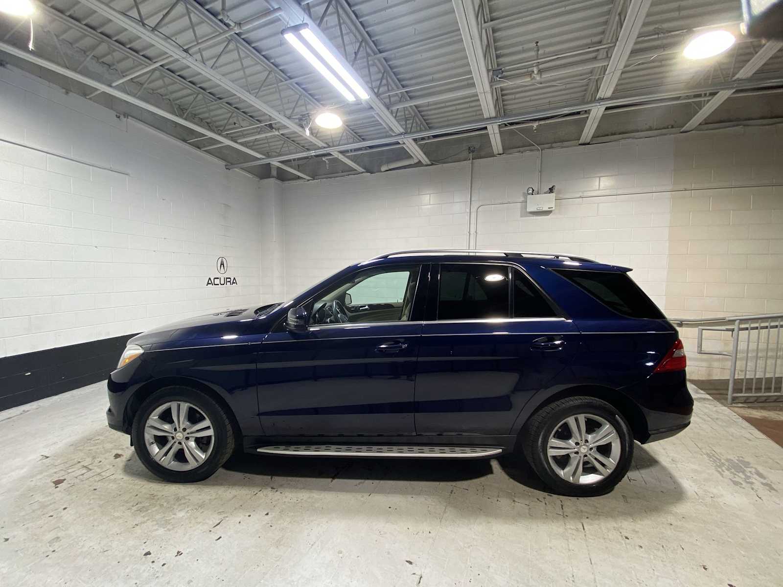 Thumbnail: 2014 Mercedes-Benz M-Class - 3