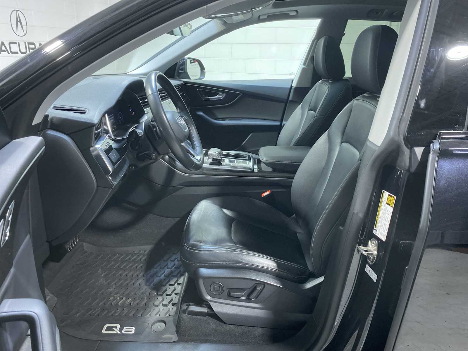 Thumbnail: 2020 Audi Q8 - 2