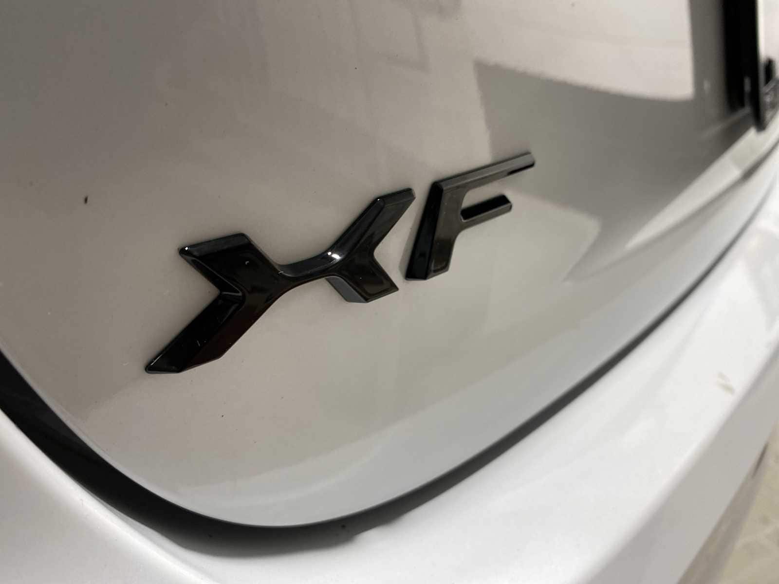 Thumbnail: 2021 Jaguar XF - 7