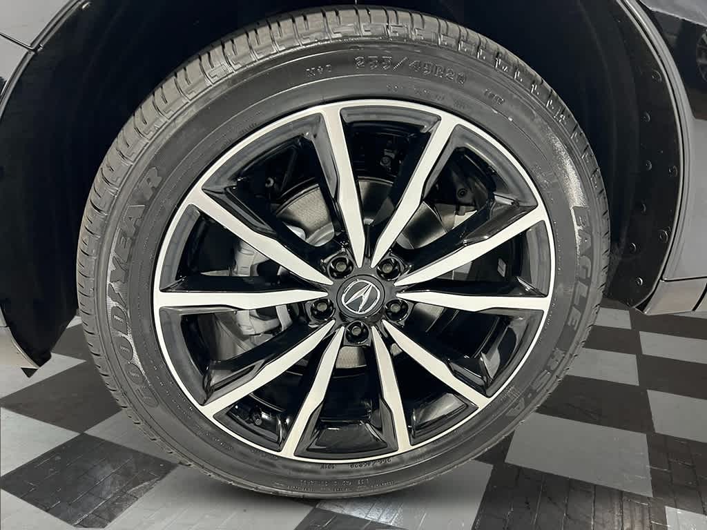 Thumbnail: 2025 Acura RDX - 13