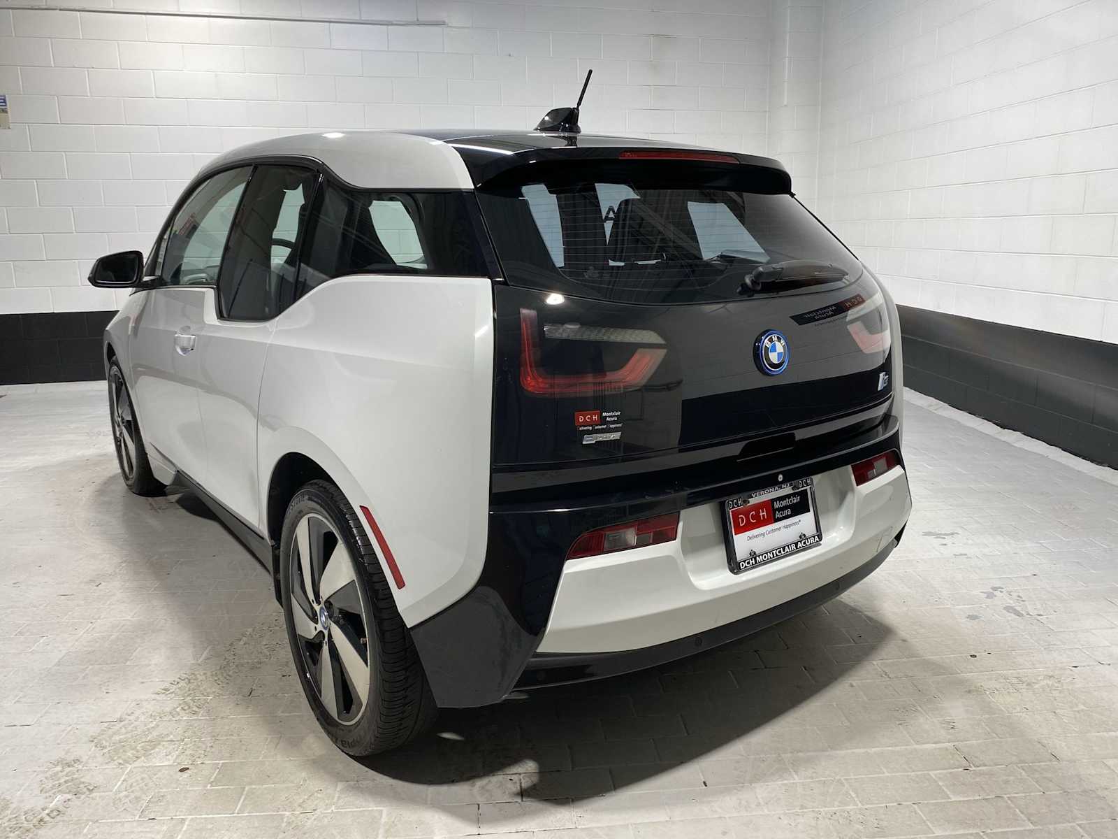 Thumbnail: 2014 BMW i3 - 4