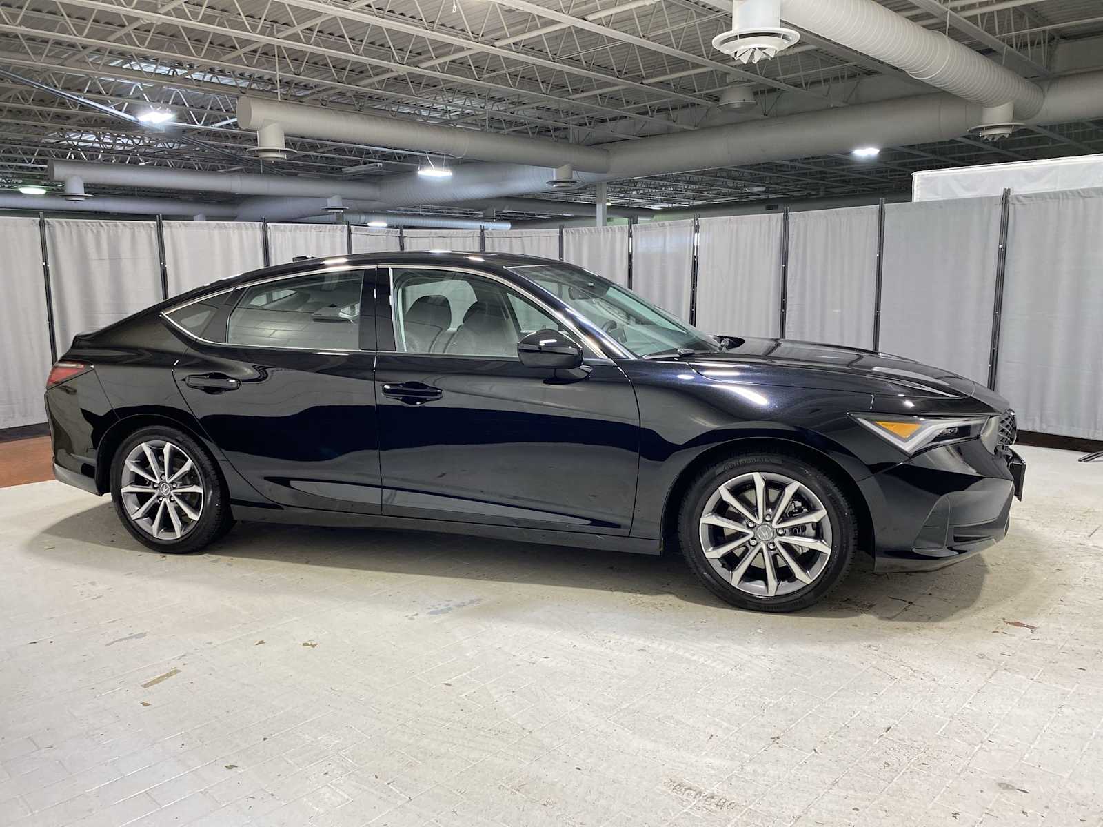 Thumbnail: 2025 Acura Integra - 26