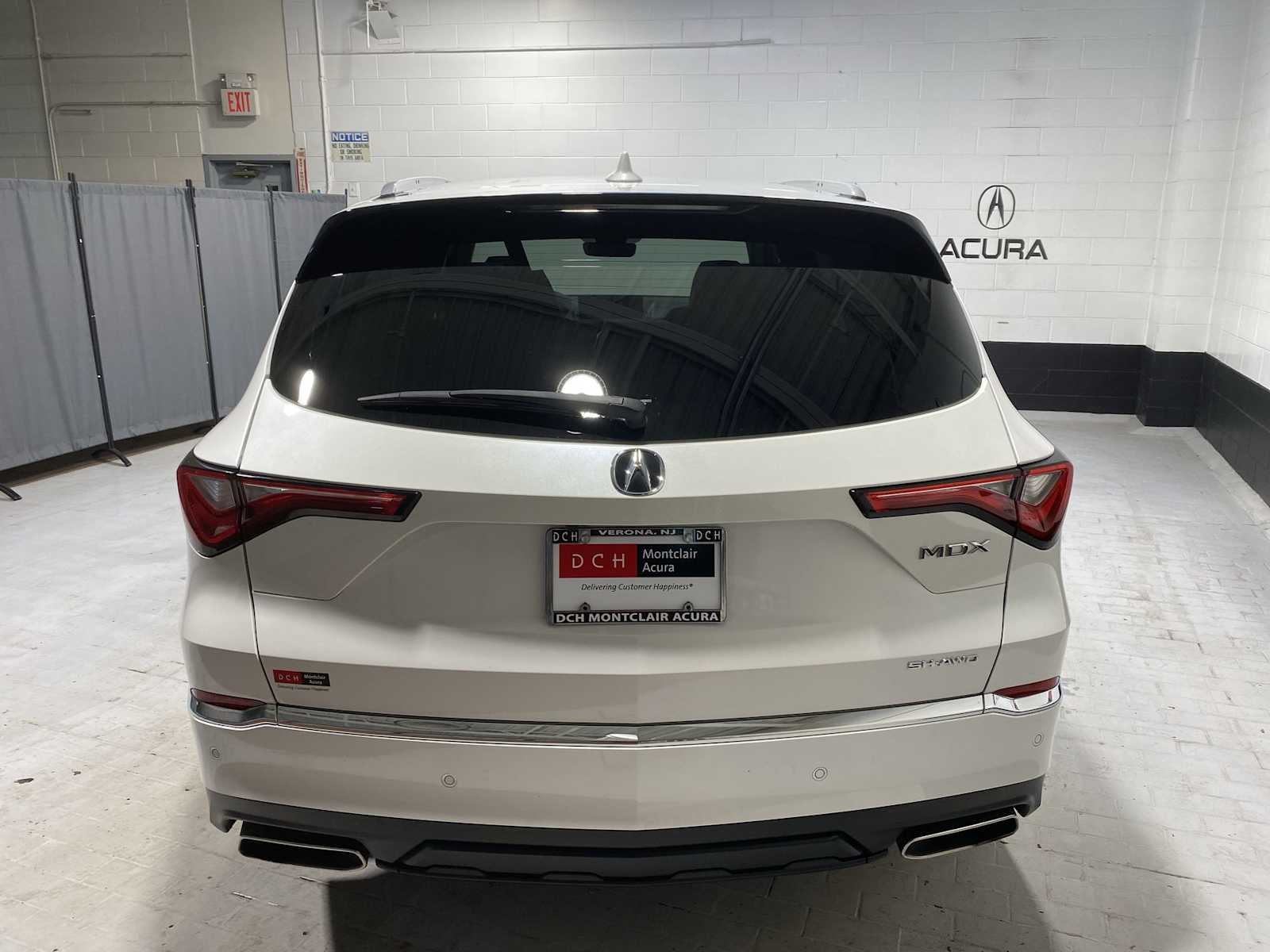 Thumbnail: 2023 Acura MDX - 5