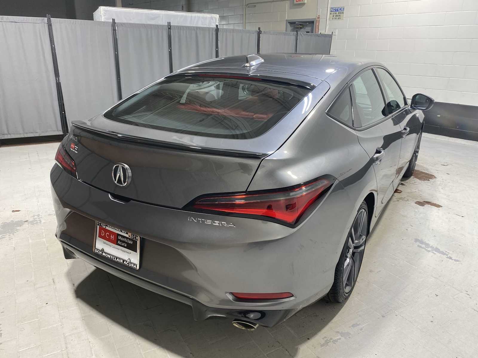 Thumbnail: 2023 Acura Integra - 26