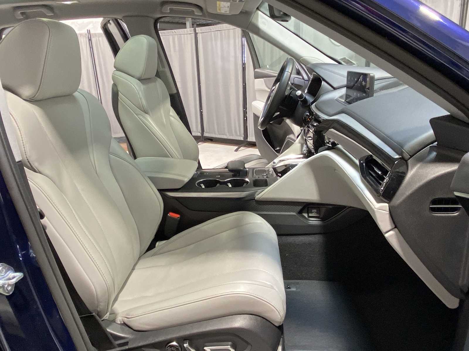 Thumbnail: 2023 Acura MDX - 14