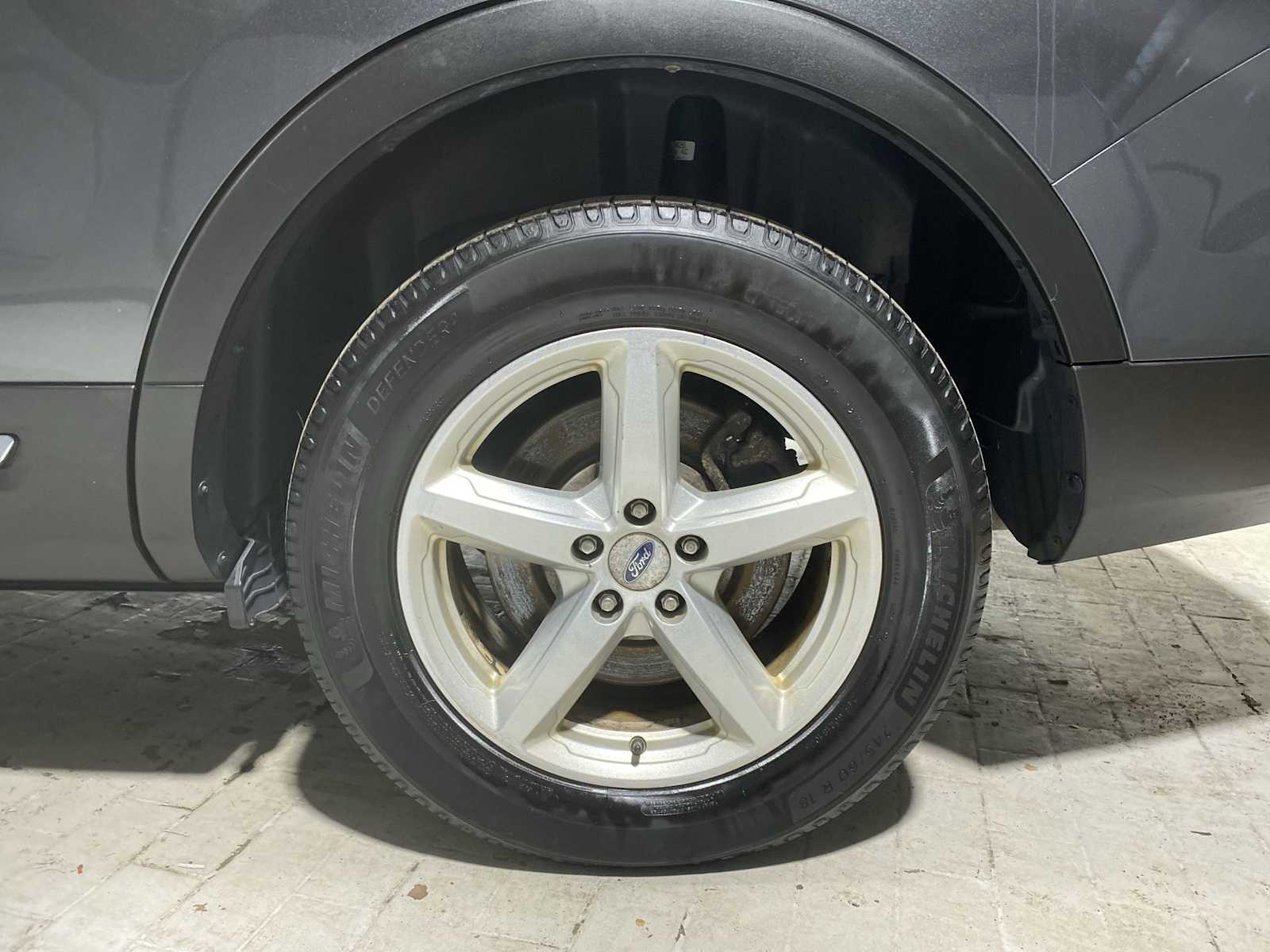 Thumbnail: 2017 Ford Explorer - 8