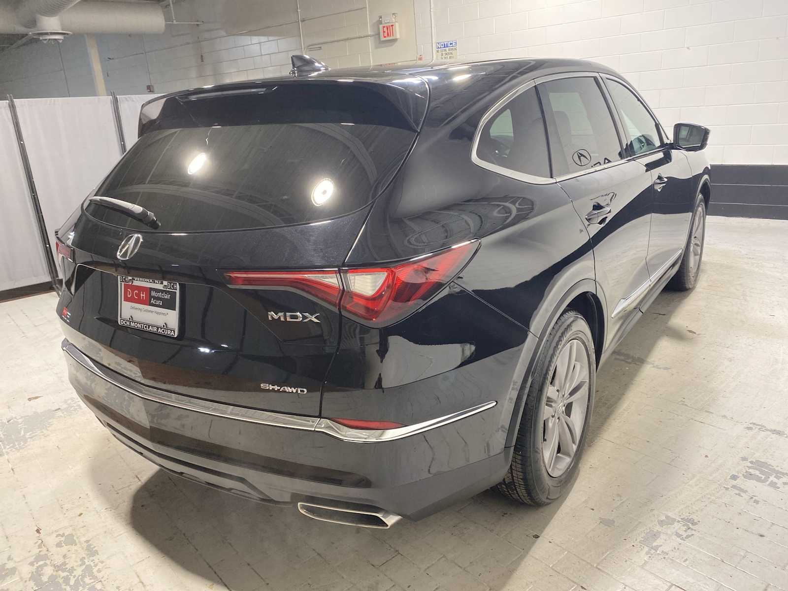 Thumbnail: 2023 Acura MDX - 26