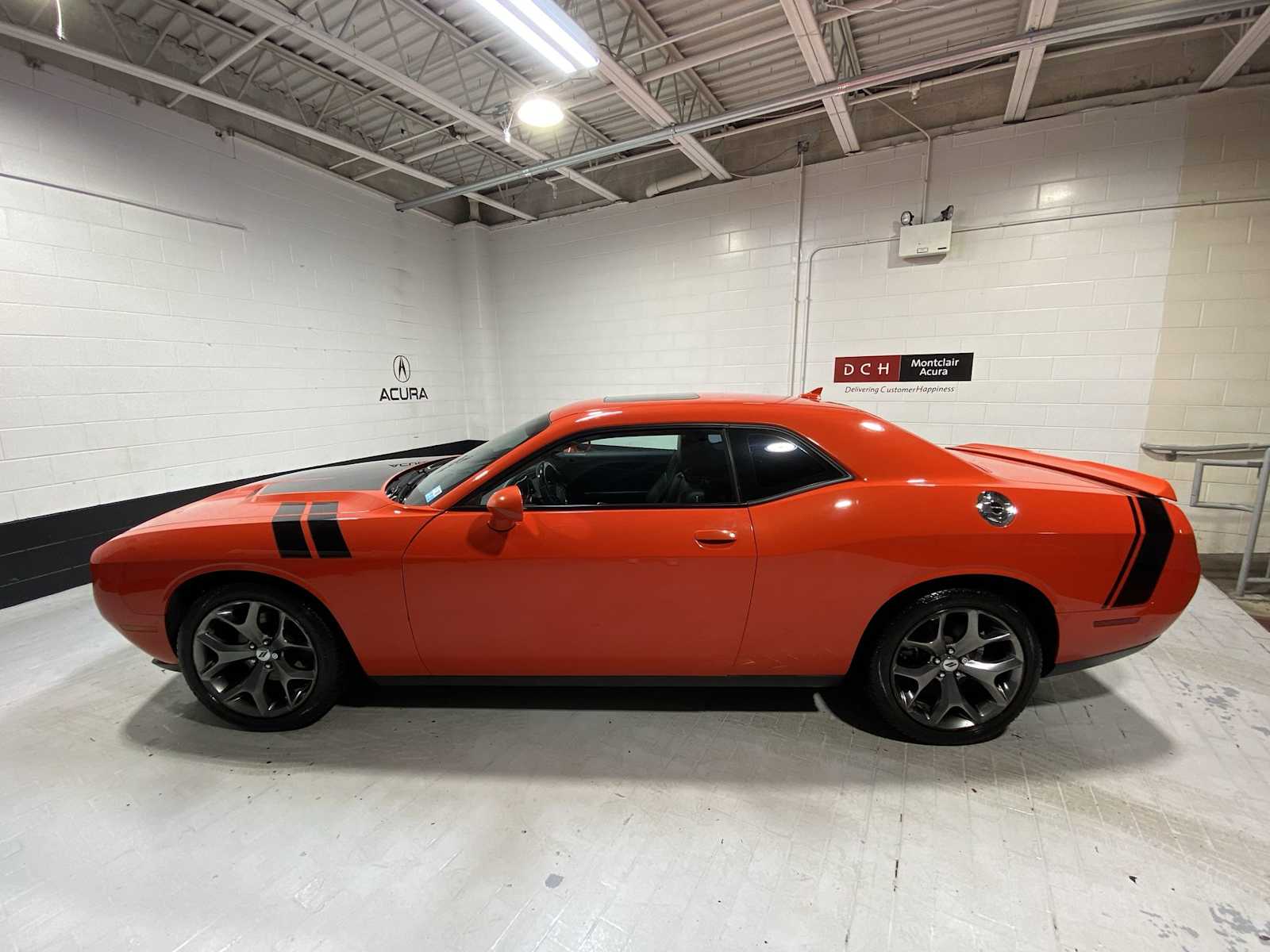 2017 Dodge Challenger SXT 3