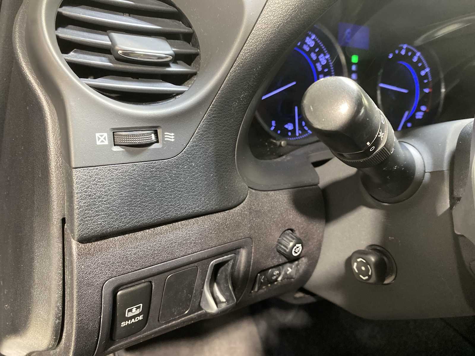 Thumbnail: 2011 Lexus IS - 24