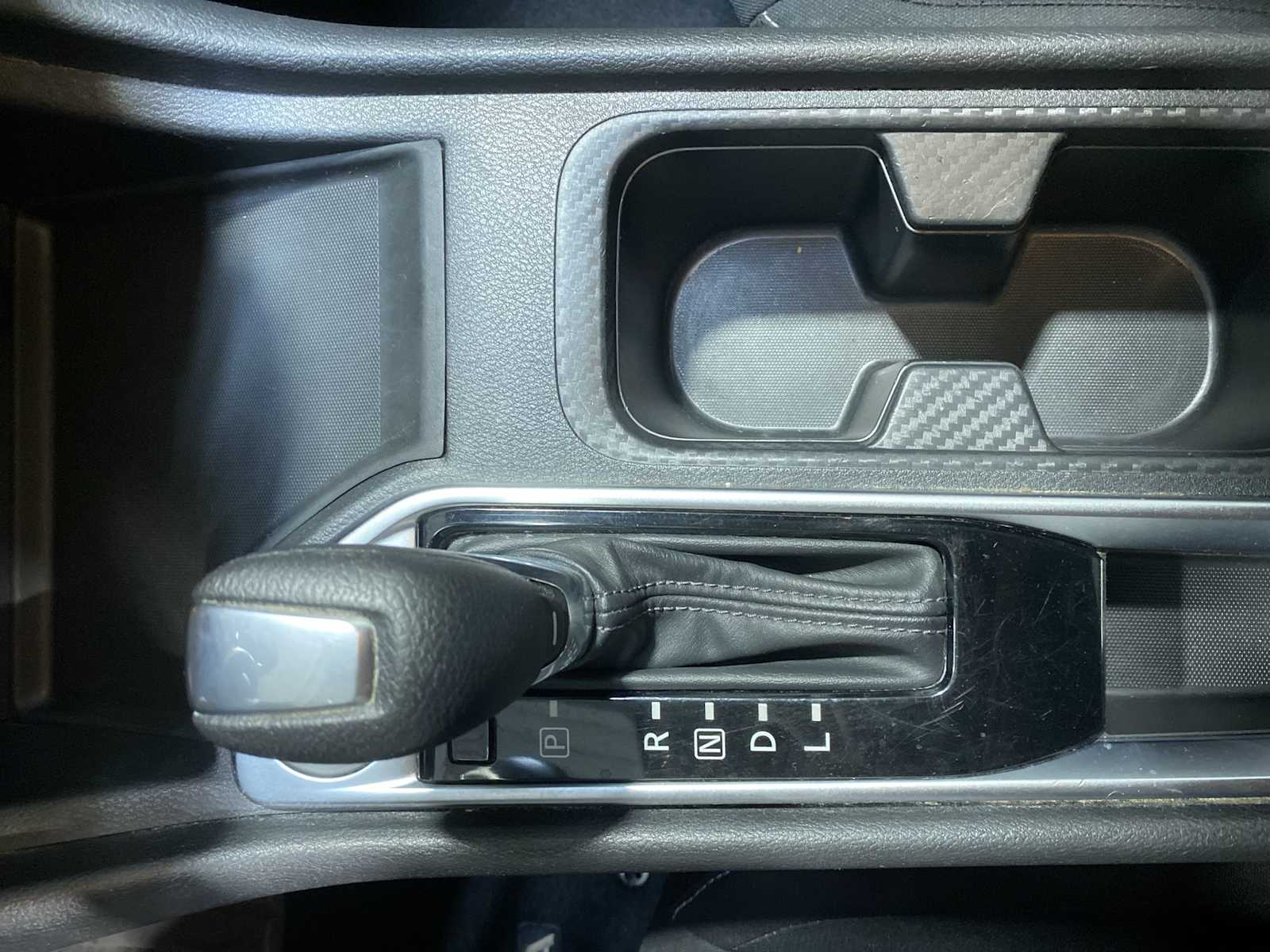 Thumbnail: 2022 Nissan Sentra - 17