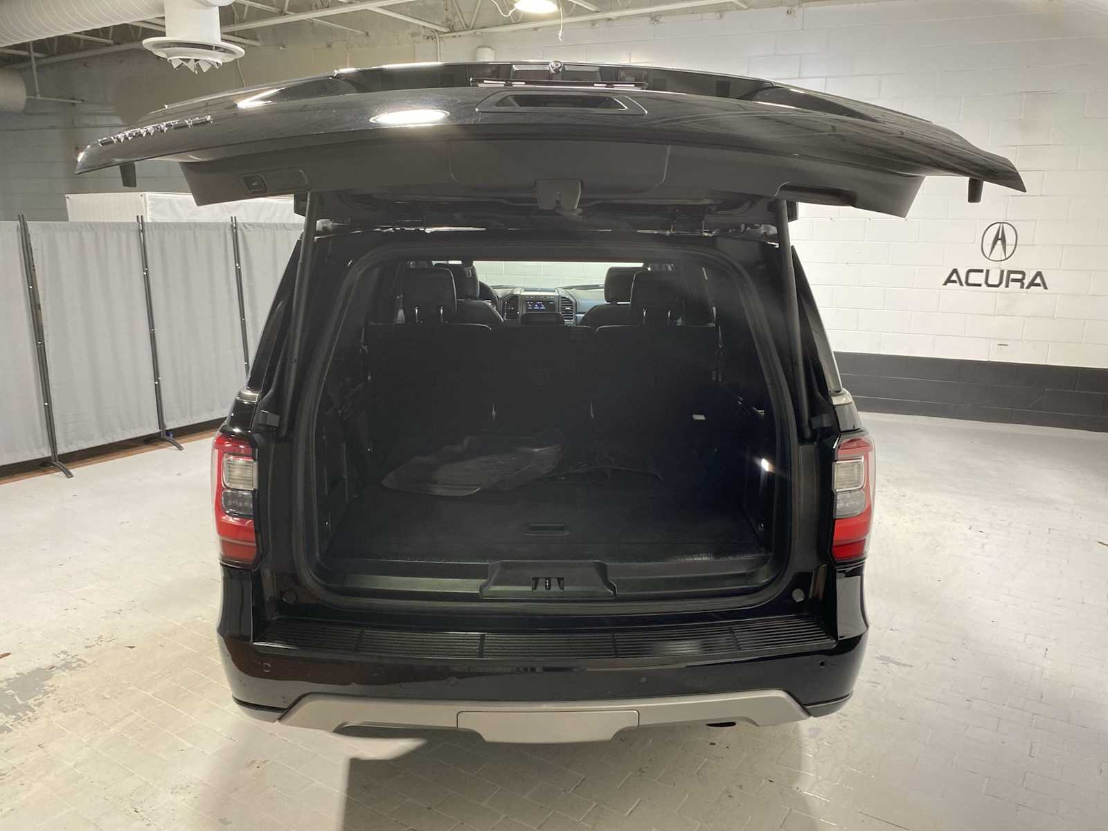 Thumbnail: 2019 Ford Expedition - 18