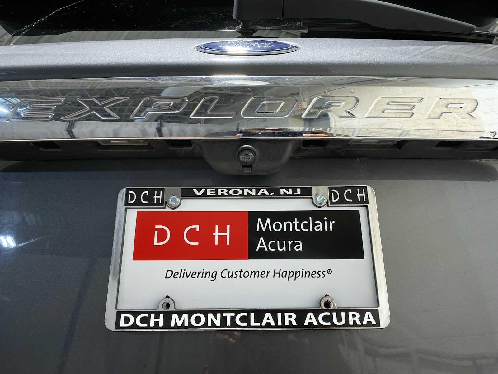 Thumbnail: 2022 Ford Explorer - 7