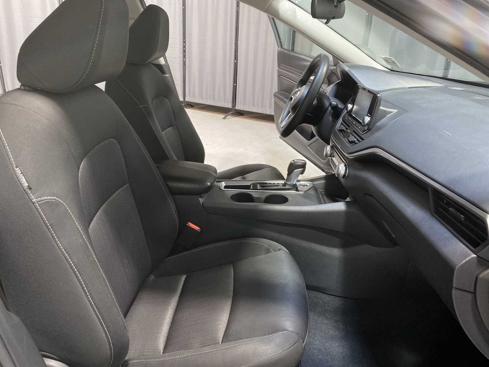 Thumbnail: 2021 Nissan Altima - 13