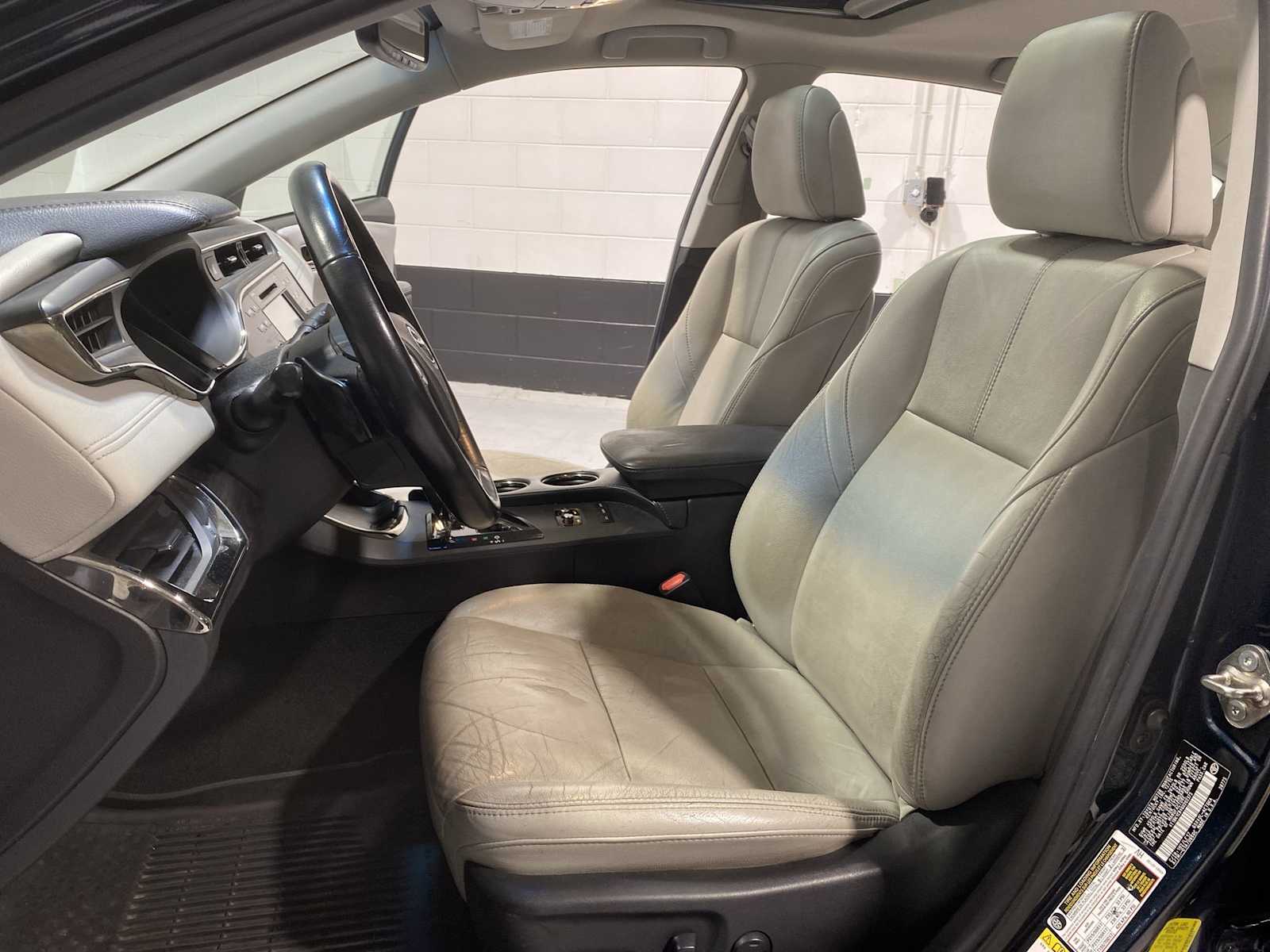 Thumbnail: 2016 Toyota Avalon - 11