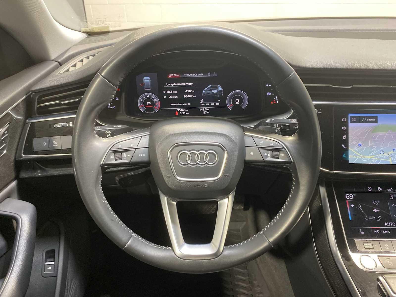 Thumbnail: 2020 Audi Q8 - 15