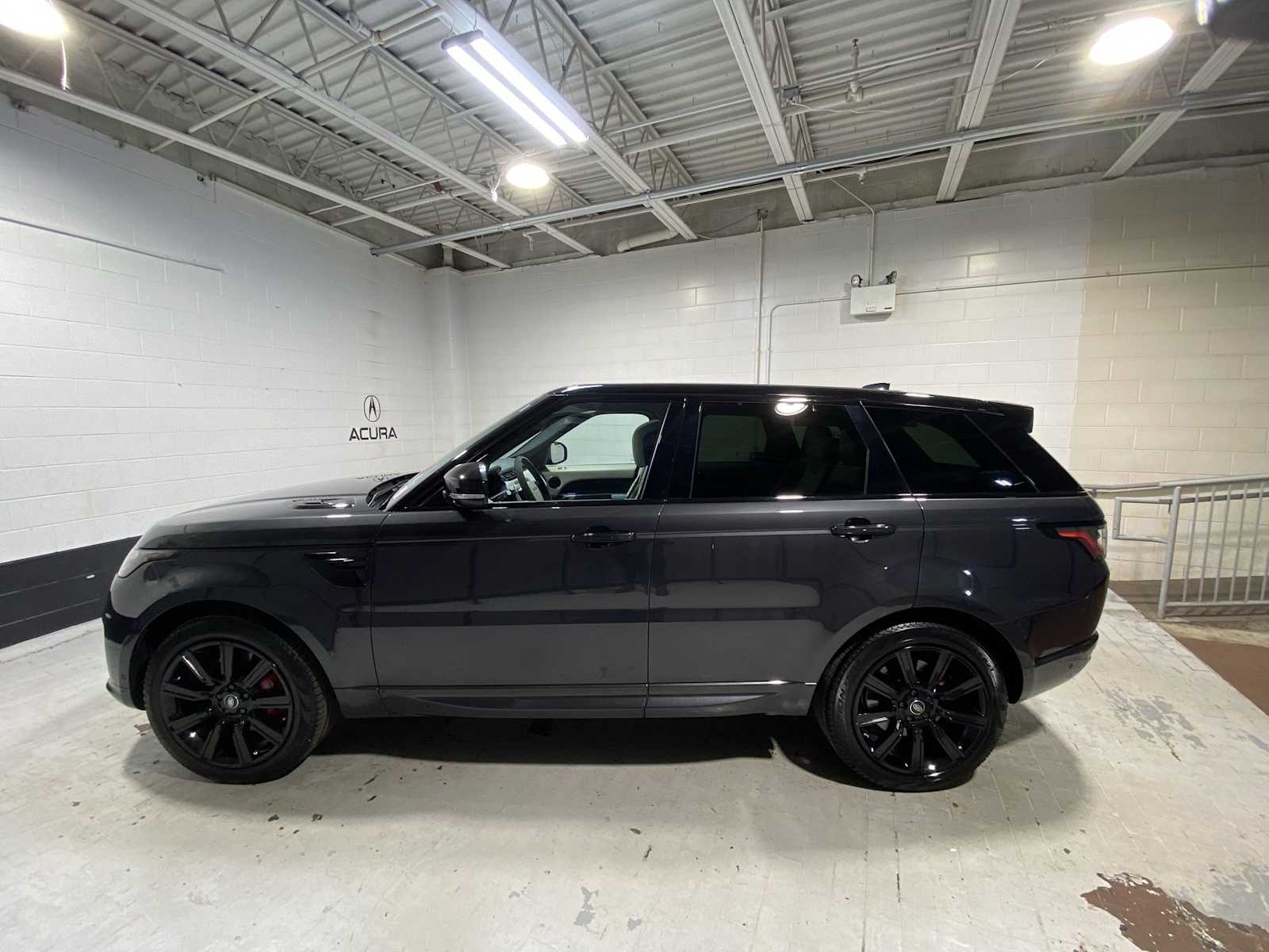 Thumbnail: 2020 Land Rover Range Rover Sport - 3