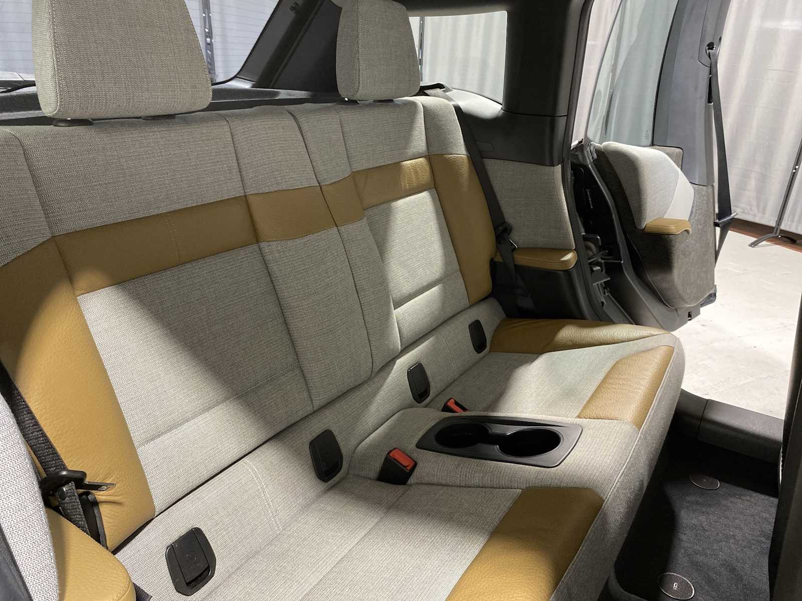 Thumbnail: 2014 BMW i3 - 13