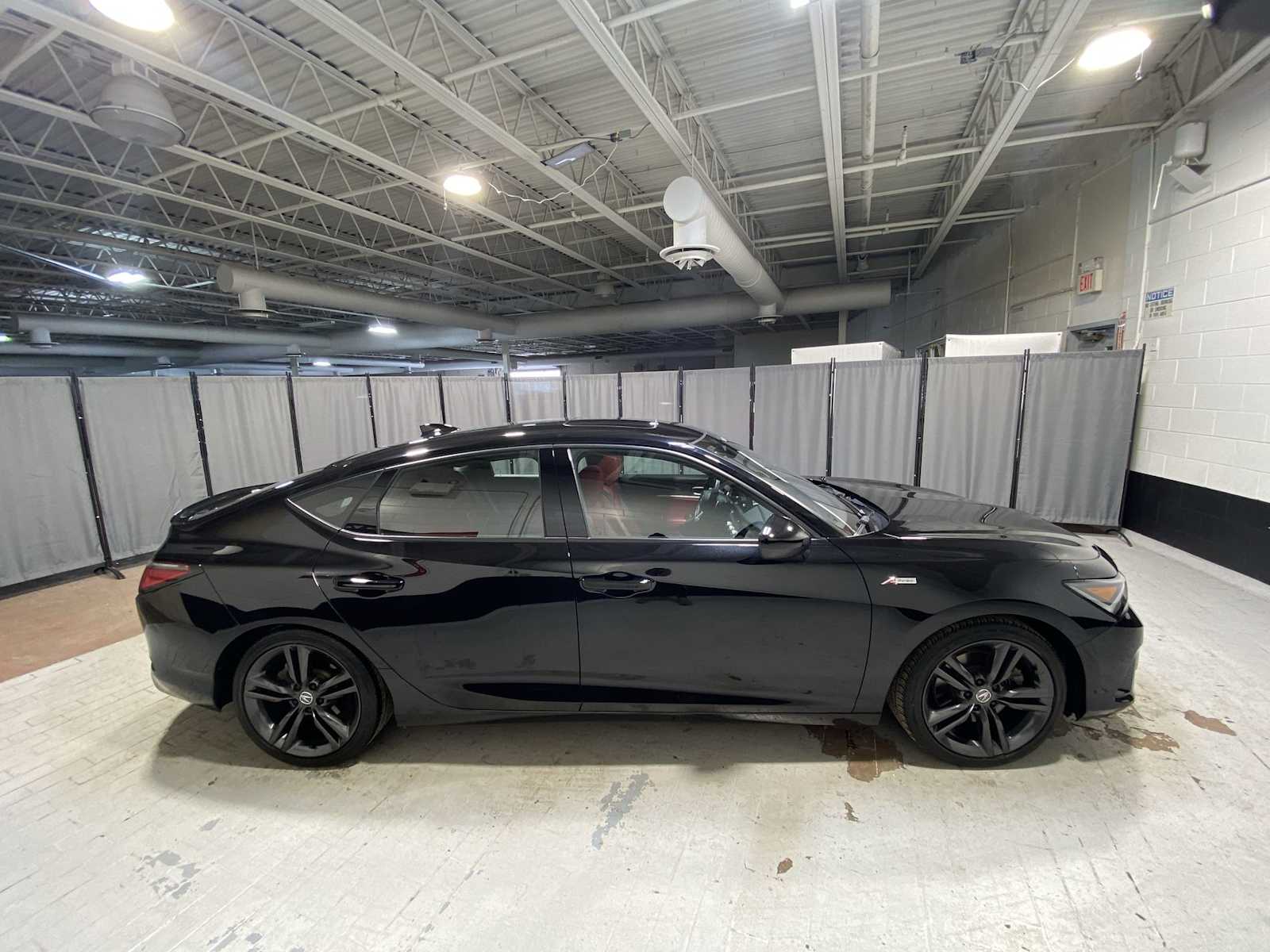 Thumbnail: 2023 Acura Integra - 27