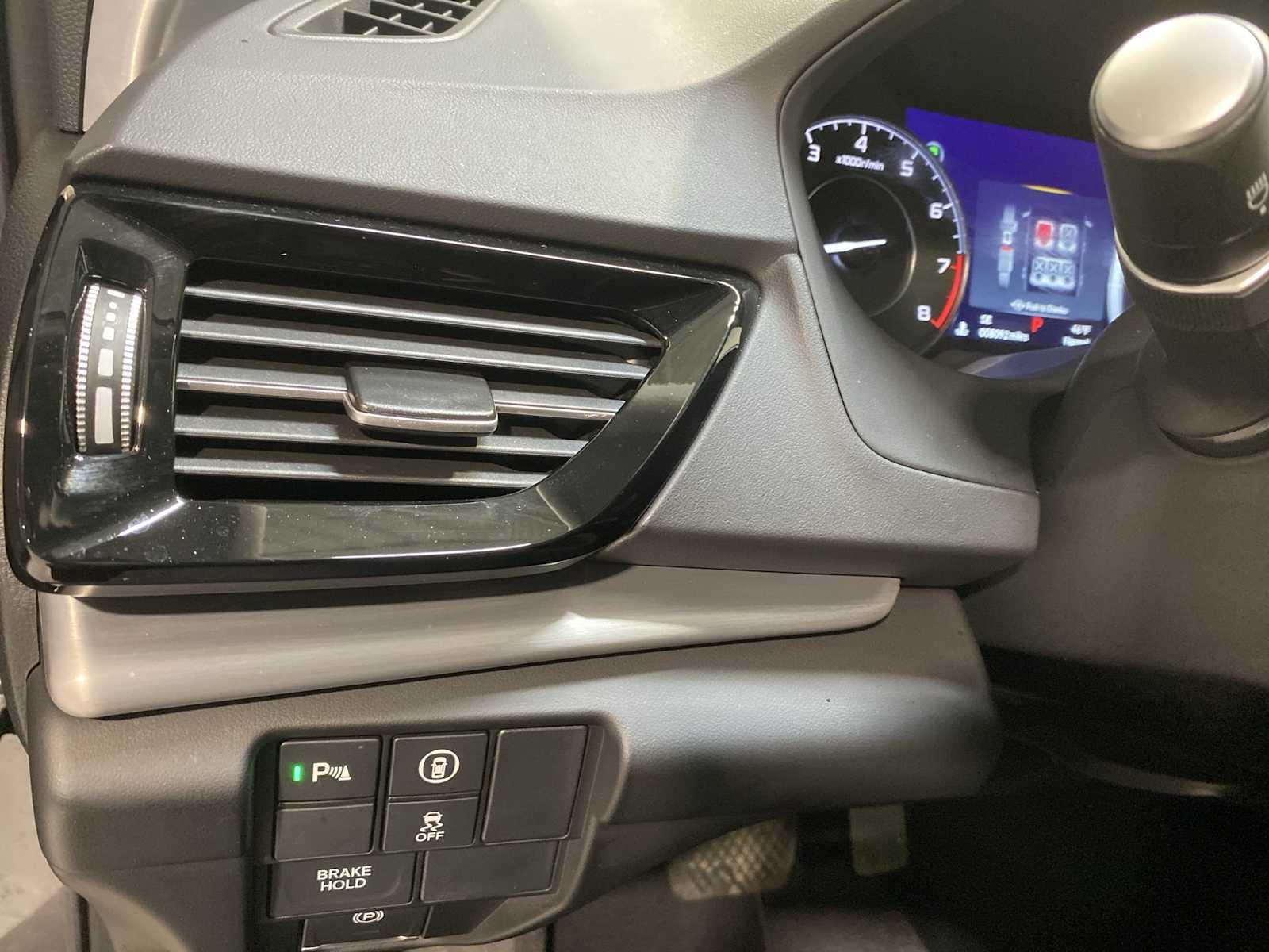 Thumbnail: 2025 Acura RDX - 24