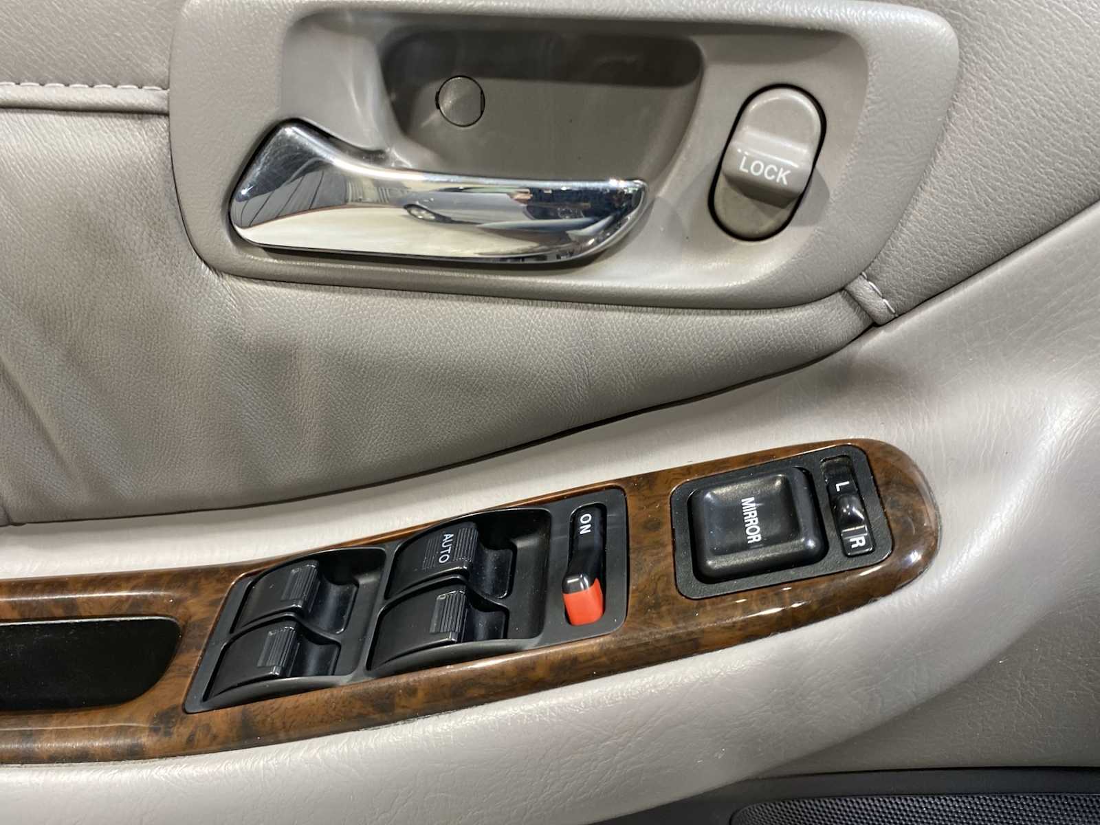 Thumbnail: 2001 Honda Accord - 23