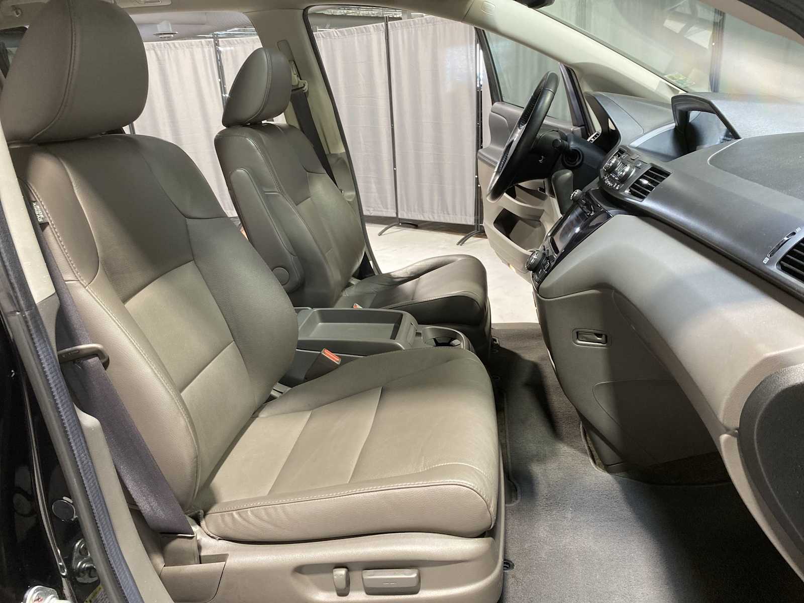 Thumbnail: 2014 Honda Odyssey - 14