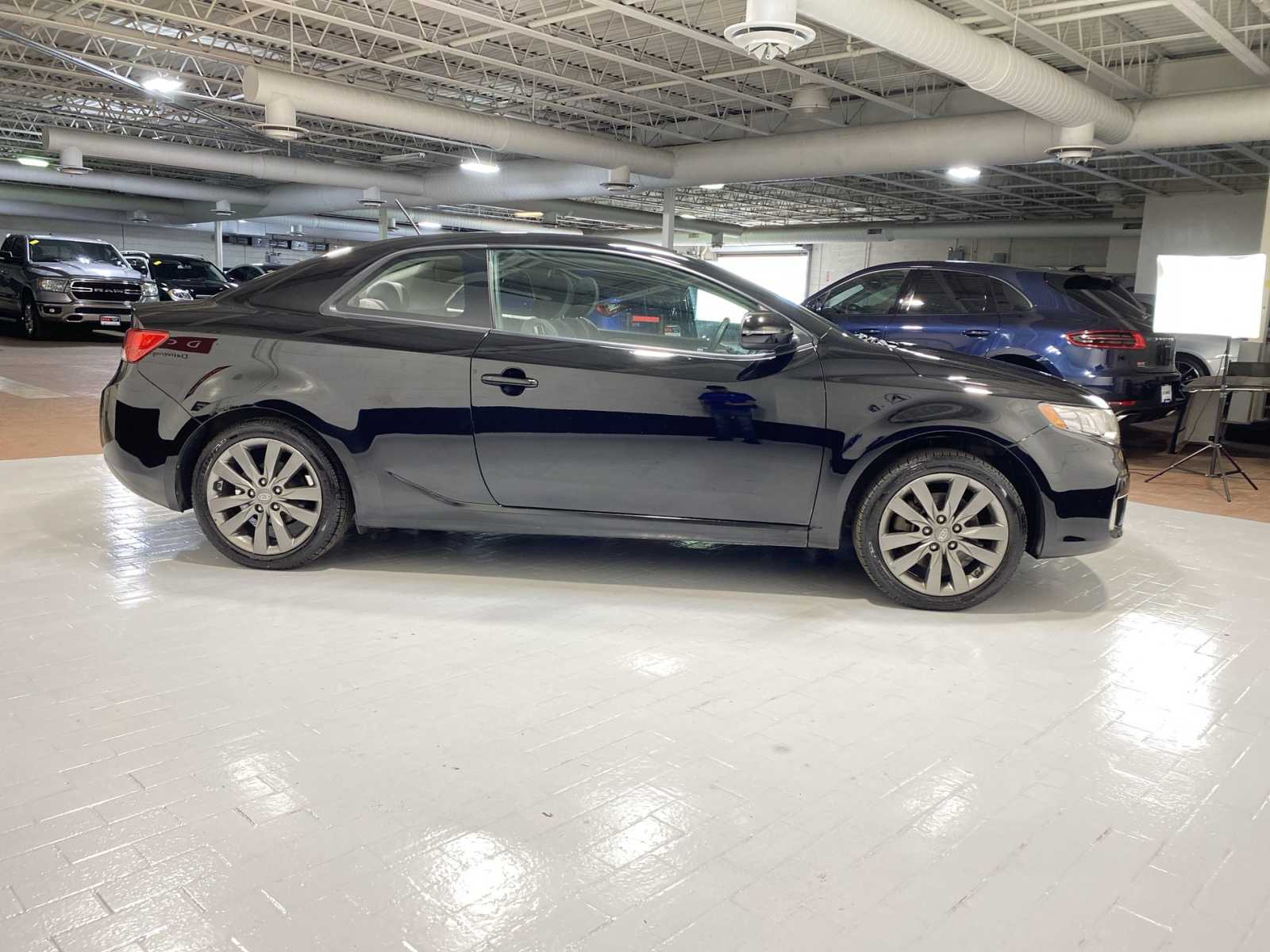 2012 Kia Forte SX 25