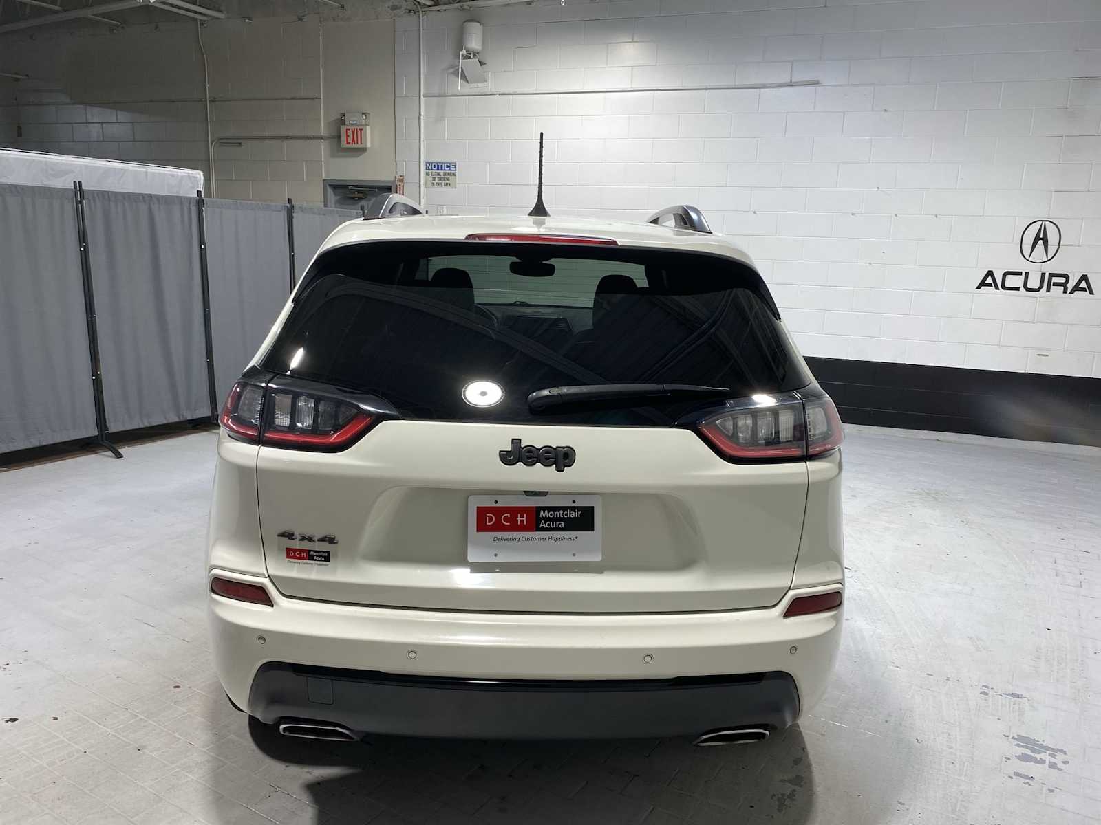 Thumbnail: 2019 Jeep Cherokee - 5