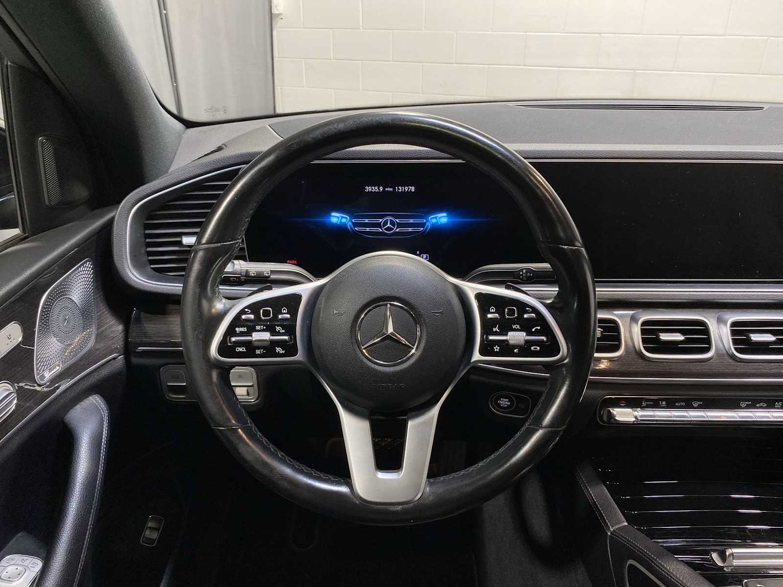 Thumbnail: 2020 Mercedes-Benz GLE - 15