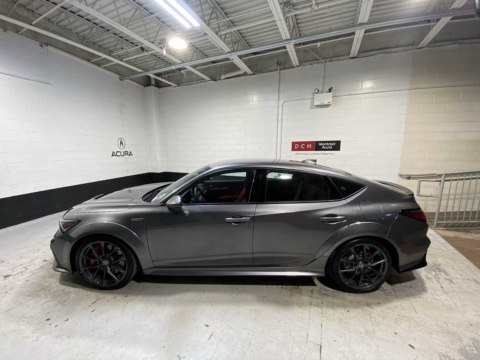 Thumbnail: 2025 Acura Integra - 3