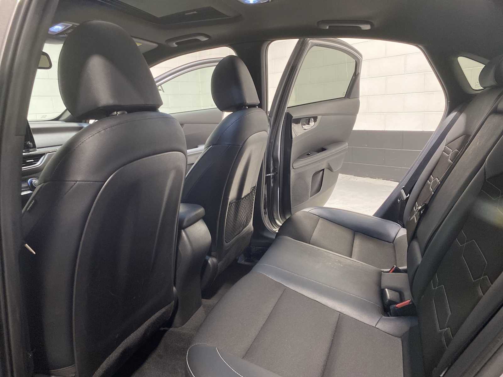 Thumbnail: 2023 Kia Forte - 12